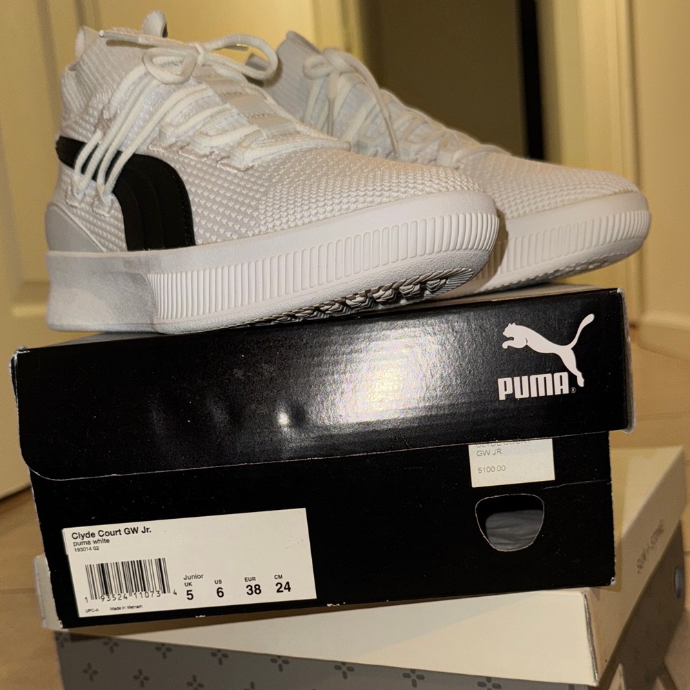 Puma White and Black Athletic Sneakers